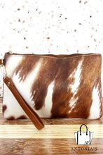 Load image into Gallery viewer, HEREFORD HILLS TOTE TRIO
